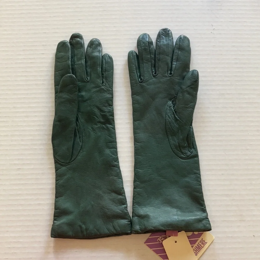 GTANDOE VTG green leather / cashmere lining gloves Sz 7 NWT